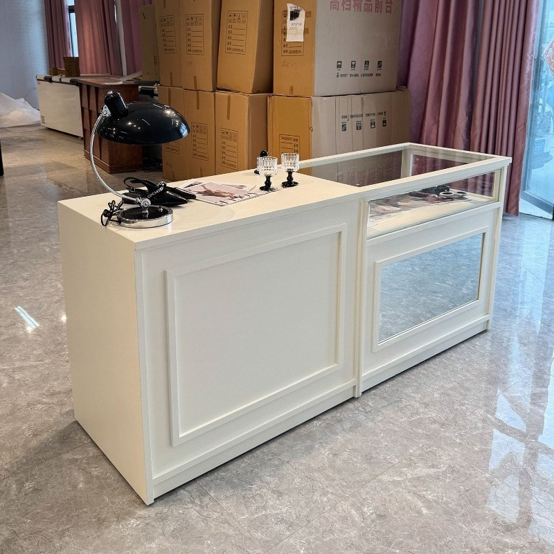 Clothing Store Checkout Page P - Furniture Hardware Stores recensie en prijs