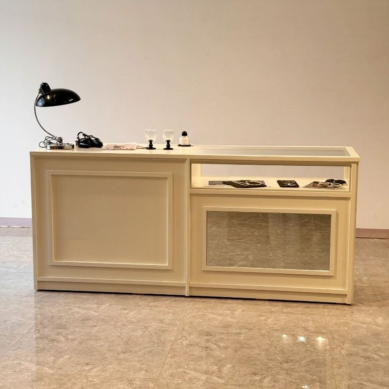Clothing Store Checkout Page P - Furniture Hardware Stores recensie en prijs